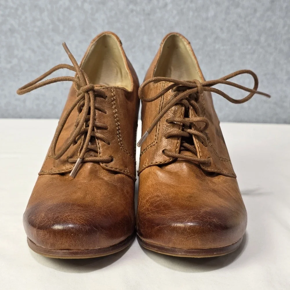 Frye Heel 7.5 Carson Heel Oxford Brown Lace Up - Picture 3 of 11